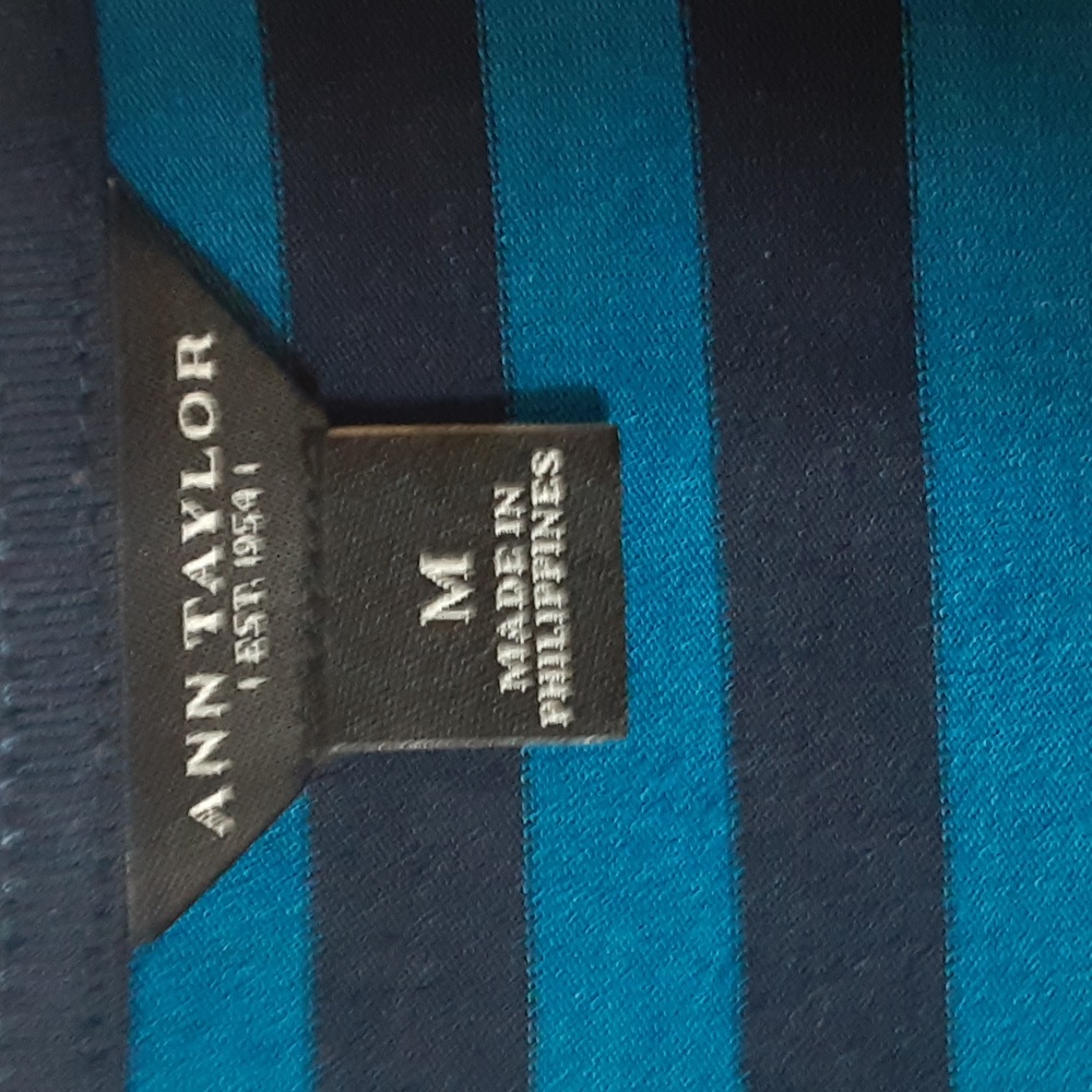 ANN TAYLOR BLACK AND WHITE STRIPED DRESS, MEDIUM - Picture 6 of 10